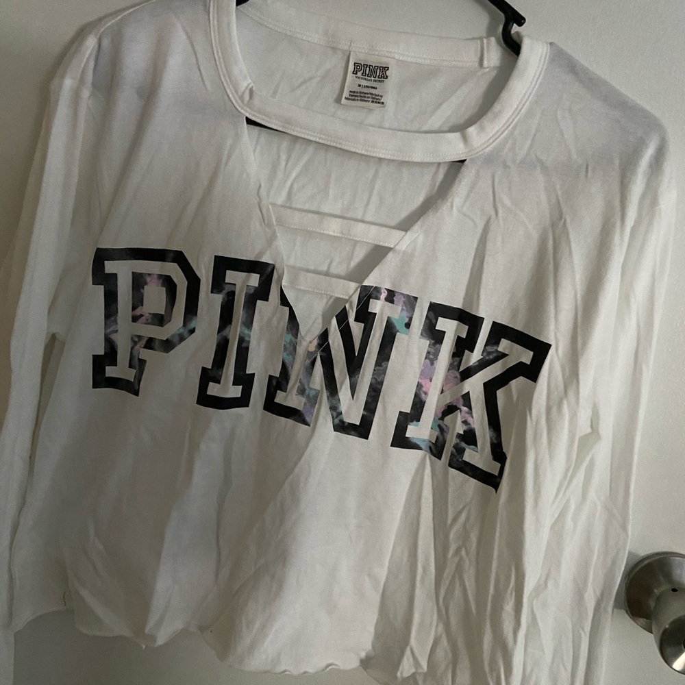 Victoria’s Secret White long sleeve cropped shirt